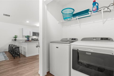Купить виллу или дом в Норт-Порт, Флорида 6 комнат, 134.34м2, № 2124678 - фото 30