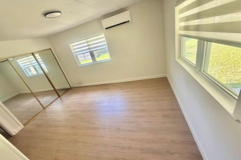 Снять в аренду квартиру в Окала, Флорида 7 комнат, 114.64м2, № 1852988 - фото 7