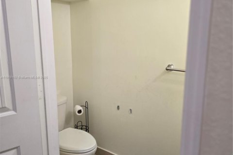 Touwnhouse à vendre à Pompano Beach, Floride: 3 chambres, 189.15 m2 № 1940650 - photo 7