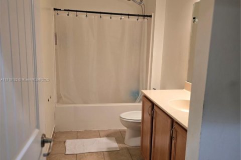 Touwnhouse à vendre à Pompano Beach, Floride: 3 chambres, 189.15 m2 № 1940650 - photo 19