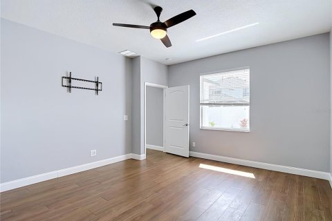 Villa ou maison à vendre à Tampa, Floride: 4 chambres, 224.82 m2 № 2400444 - photo 20