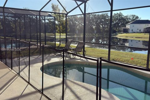 House in Kissimmee, Florida 8 bedrooms № 2001368 - photo 5