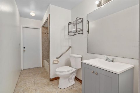 Villa ou maison à vendre à Orlando, Floride: 4 chambres, 258.45 m2 № 2431740 - photo 22