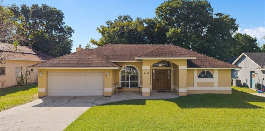 Villa ou maison à Orlando, Floride 4 chambres, 258.45 m2 № 2431740
