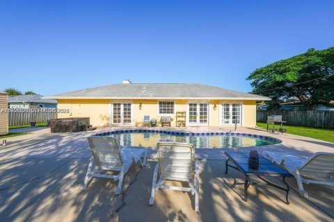 Купить виллу или дом в Порт-Сент-Луси, Флорида 3 спальни, 140.65м2, № 2021961 - фото 8