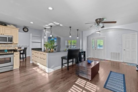 Купить виллу или дом в Порт-Сент-Луси, Флорида 3 спальни, 140.65м2, № 2021961 - фото 14