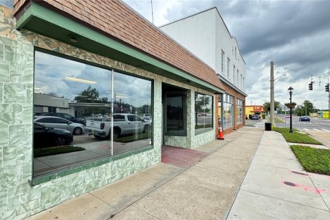 Propiedad comercial en alquiler en Groveland, Florida, 297.1 m2 № 1873106 - foto 15