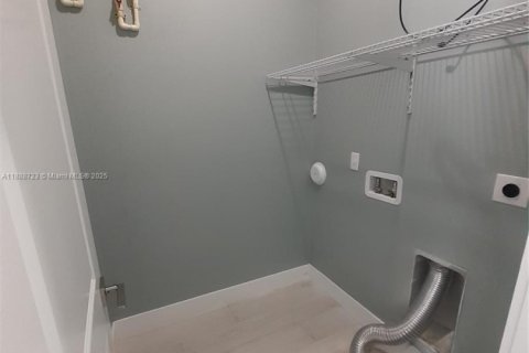 Villa ou maison à louer à Key Largo, Floride: 3 chambres, 137.31 m2 № 1942499 - photo 13