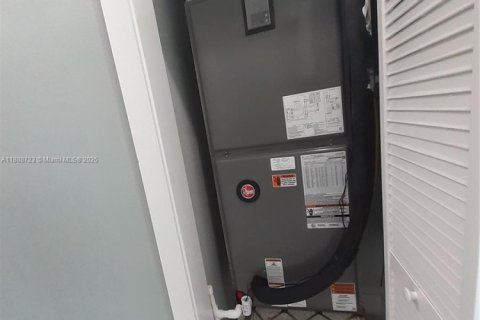 Villa ou maison à louer à Key Largo, Floride: 3 chambres, 137.31 m2 № 1942499 - photo 14