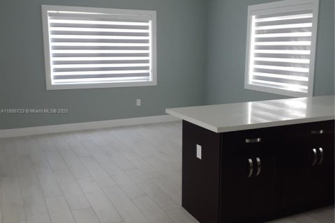 Villa ou maison à louer à Key Largo, Floride: 3 chambres, 137.31 m2 № 1942499 - photo 5