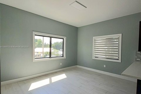 Villa ou maison à louer à Key Largo, Floride: 3 chambres, 137.31 m2 № 1942499 - photo 4