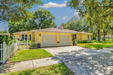 Villa ou maison à vendre à Orlando, Floride: 3 chambres, 230.96 m2 № 2337456 - photo 30