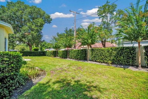 Villa ou maison à vendre à Orlando, Floride: 3 chambres, 230.96 m2 № 2337456 - photo 28