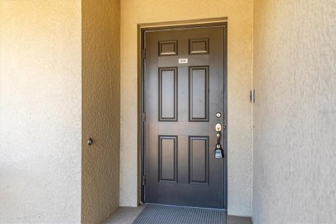 Condominio en alquiler en Lakewood Ranch, Florida, 2 dormitorios, 135.82 m2 № 1649640 - foto 6