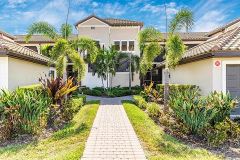Condominio en alquiler en Lakewood Ranch, Florida, 2 dormitorios, 135.82 m2 № 1649640 - foto 3