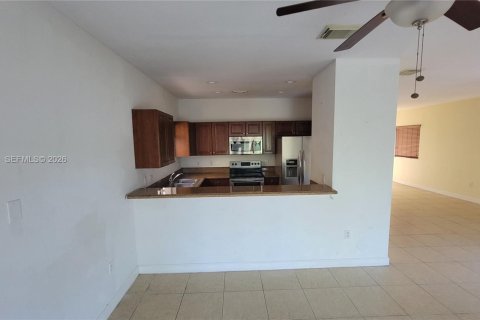 Villa ou maison à vendre à Homestead, Floride: 4 chambres, 163.69 m2 № 2085065 - photo 15