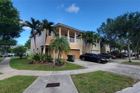 Villa ou maison à vendre à Homestead, Floride: 4 chambres, 163.69 m2 № 2085065 - photo 3
