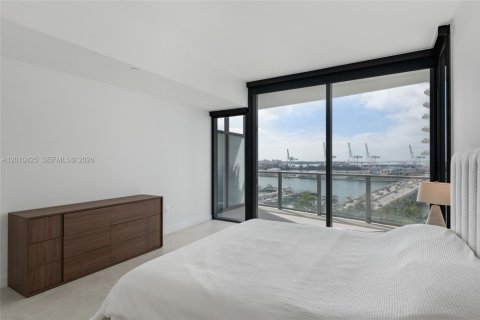 Copropriété à louer à Miami Beach, Floride: 1 chambre, 92.9 m2 № 2154868 - photo 5