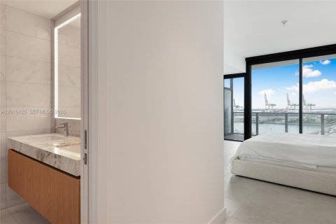 Copropriété à louer à Miami Beach, Floride: 1 chambre, 92.9 m2 № 2154868 - photo 8