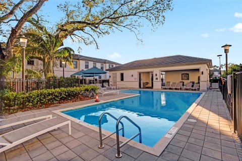 Adosado en venta en Fort Lauderdale, Florida, 3 dormitorios, 127.93 m2 № 2058067 - foto 23