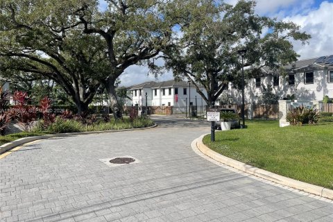 Adosado en venta en Fort Lauderdale, Florida, 3 dormitorios, 127.93 m2 № 2058067 - foto 21