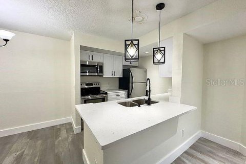 Condominio en venta en Orlando, Florida, 2 dormitorios, 91.79 m2 № 2212468 - foto 9
