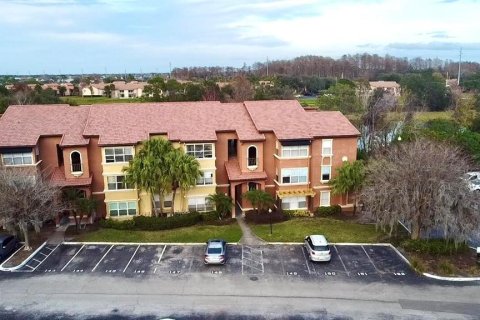 Condo in Orlando, Florida, 2 bedrooms  № 2212468