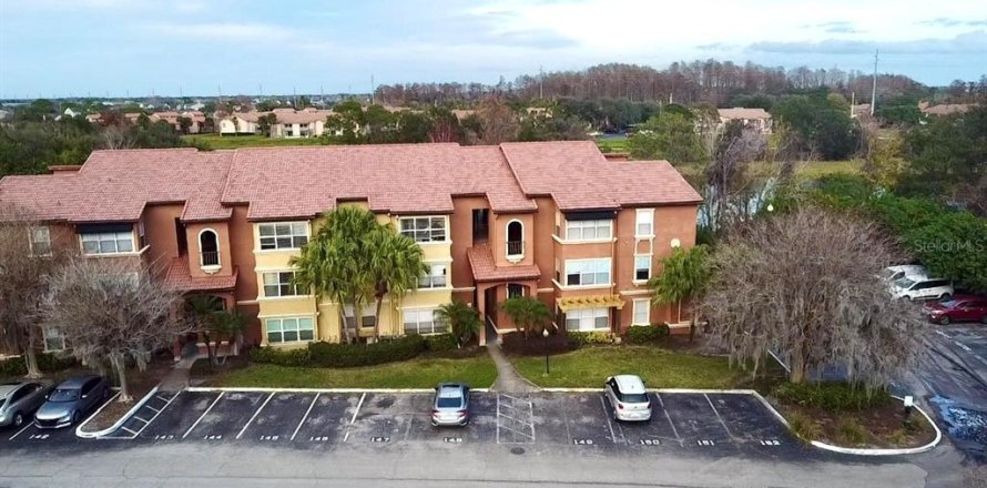 Condominio en Orlando, Florida, 2 dormitorios  № 2212468