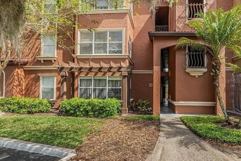 Condominio en venta en Orlando, Florida, 2 dormitorios, 91.79 m2 № 2212468 - foto 2
