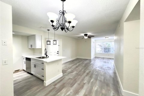 Condominio en venta en Orlando, Florida, 2 dormitorios, 91.79 m2 № 2212468 - foto 13