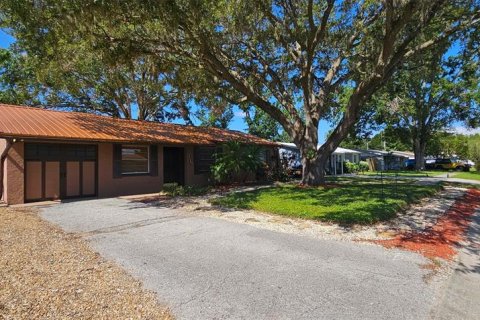 Casa en venta en Lutz, Florida, 3 dormitorios, 96.25 m2 № 1801847 - foto 1