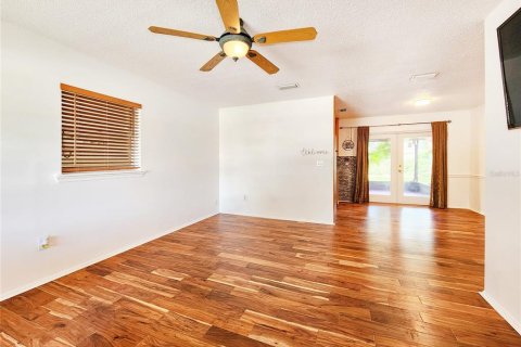 Casa en venta en Lutz, Florida, 3 dormitorios, 96.25 m2 № 1801847 - foto 4