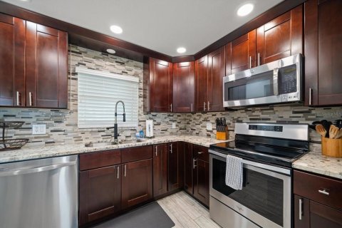 Condominio en venta en Clearwater, Florida, 1 dormitorio, 80.73 m2 № 1778078 - foto 15
