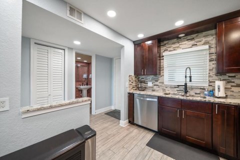 Condominio en venta en Clearwater, Florida, 1 dormitorio, 80.73 m2 № 1778078 - foto 17