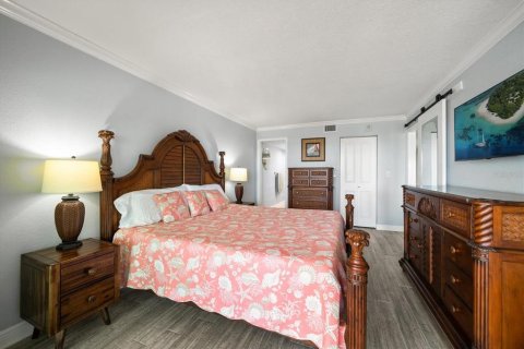 Condominio en venta en Clearwater, Florida, 1 dormitorio, 80.73 m2 № 1778078 - foto 22