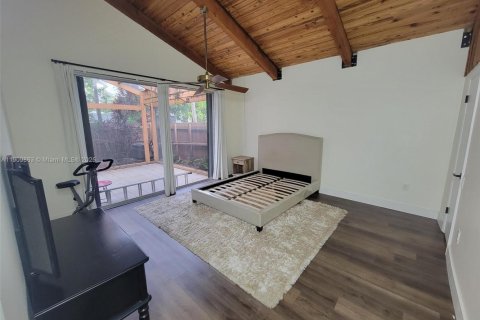 Adosado en venta en Miami, Florida, 2 dormitorios, 100.33 m2 № 1965608 - foto 30