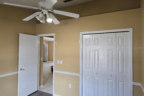 Villa ou maison à louer à Winter Haven, Floride: 3 chambres, 115.76 m2 № 2377789 - photo 8