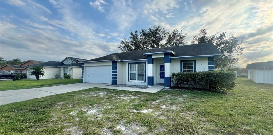 Villa ou maison à Winter Haven, Floride 3 chambres, 115.76 m2 № 2377789