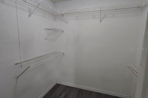 Villa ou maison à louer à Winter Haven, Floride: 3 chambres, 115.76 m2 № 2377789 - photo 18