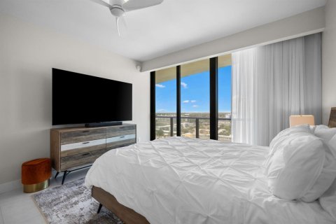 Condominio en venta en Pompano Beach, Florida, 6 dormitorios, 578.32 m2 № 2175398 - foto 24