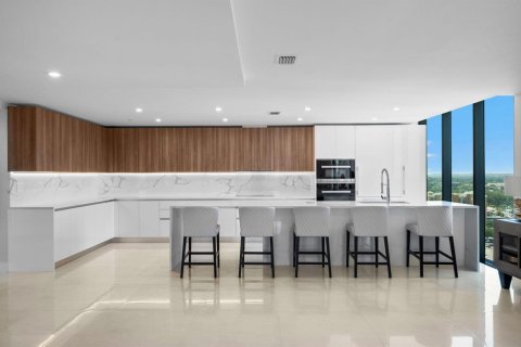 Condominio en venta en Pompano Beach, Florida, 6 dormitorios, 578.32 m2 № 2175398 - foto 12
