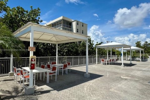 Condominio en venta en Aventura, Florida, 1 dormitorio, 66.61 m2 № 1962481 - foto 30