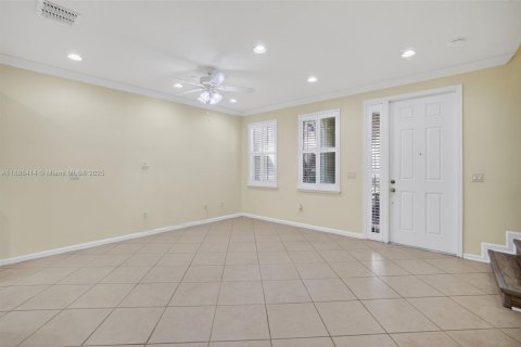Townhouse in Cooper City, Florida 3 bedrooms, 123.93 sq.m. № 1942320 - photo 24