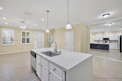 Townhouse in Cooper City, Florida 3 bedrooms, 123.93 sq.m. № 1942320 - photo 19