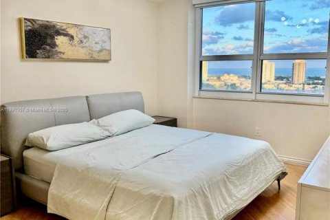 Снять в аренду кондоминиум в Авентура, Флорида 2 спальни, 109.16м2, № 1946911 - фото 11