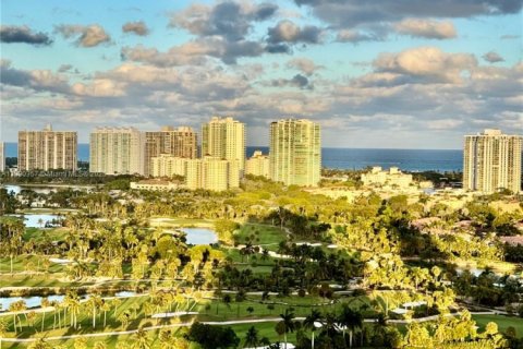 Снять в аренду кондоминиум в Авентура, Флорида 2 спальни, 109.16м2, № 1946911 - фото 16