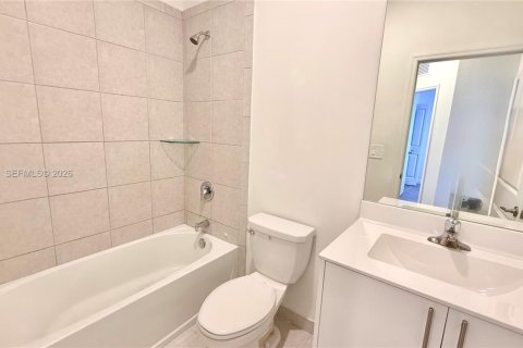Adosado en alquiler en Homestead, Florida, 3 dormitorios, 157.66 m2 № 2088430 - foto 11
