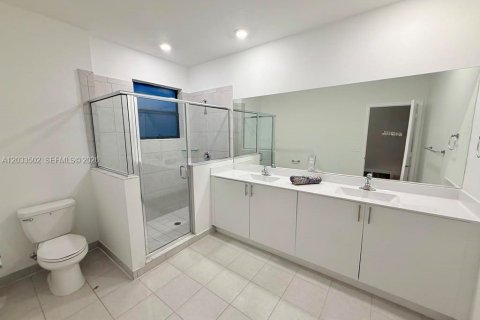 Adosado en alquiler en Homestead, Florida, 3 dormitorios, 157.66 m2 № 2088430 - foto 19