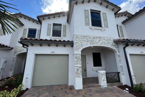 Adosado en Homestead, Florida 3 dormitorios, 157.66 m2 № 2088430