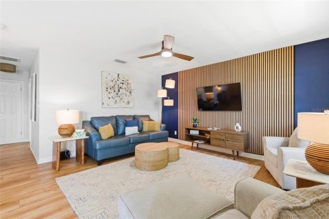 Copropriété à louer à Saint Petersburg, Floride: 2 chambres, 94.57 m2 № 2101482 - photo 16